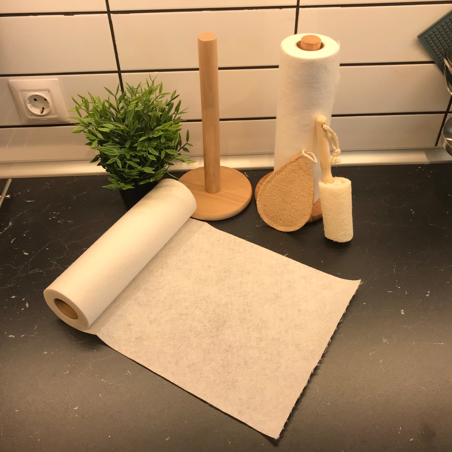 Pre-Rolled Reusable Paperless Towels - Leaves Talk